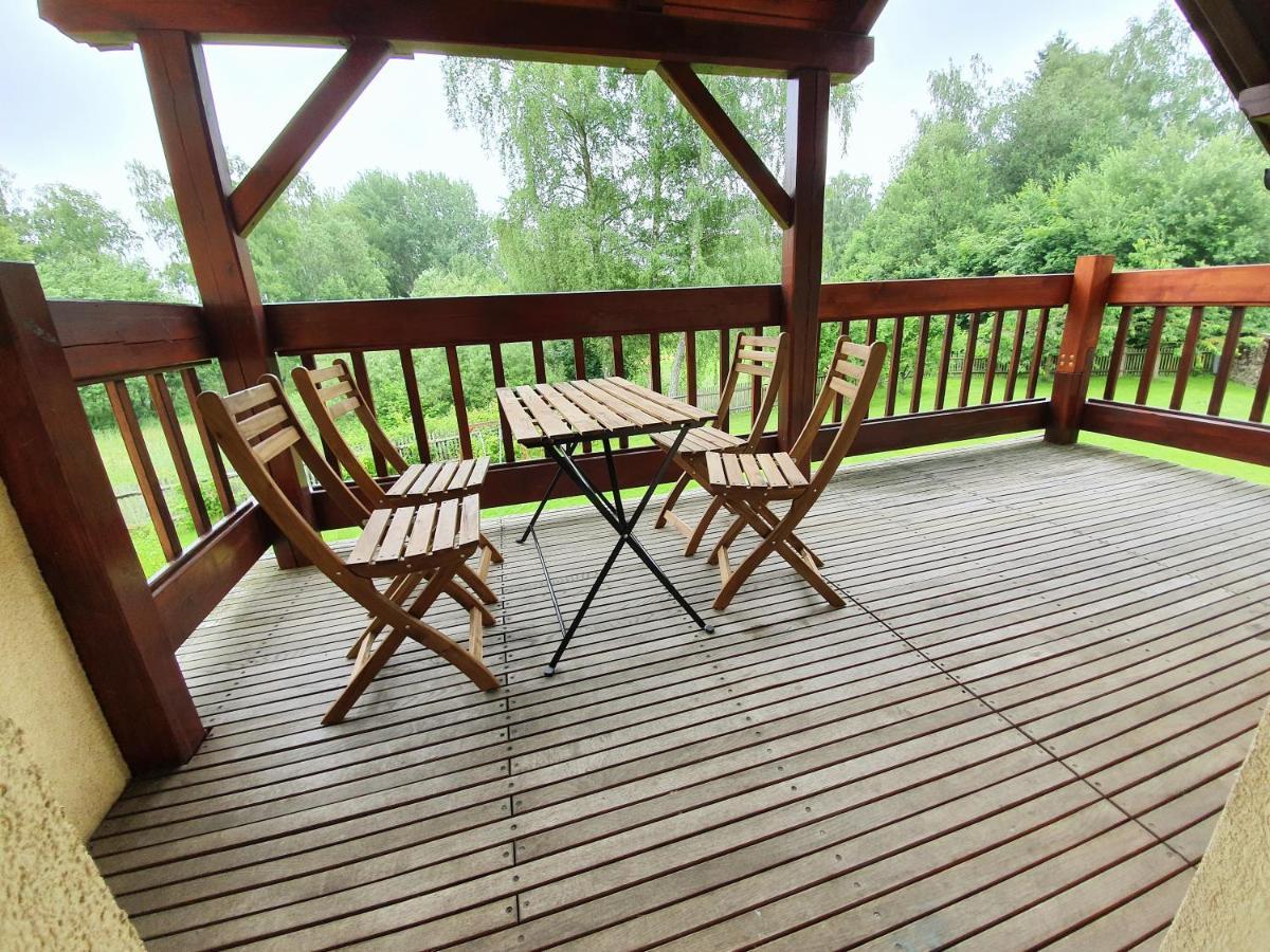 Apartmány Srní u Hlinska Hlinsko Exterior foto