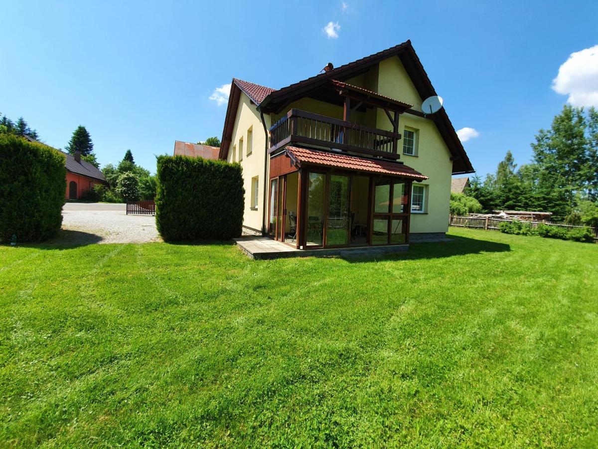 Apartmány Srní u Hlinska Hlinsko Exterior foto